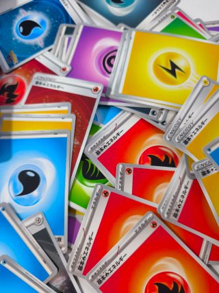 100 Cartas de Energía Pokémon