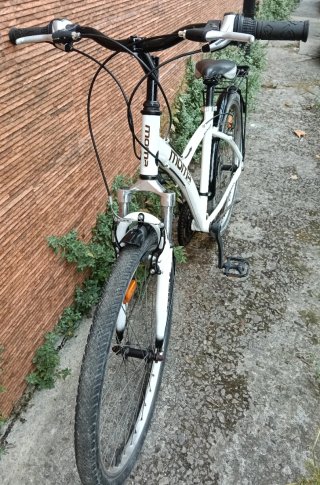 Bicicleta Moma Hybrid 26 Aluminio