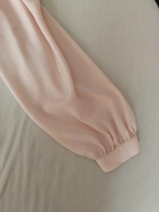 Blusa rosa de satén