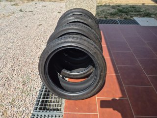 4 Neumáticos Bridgestone Potenza RE50 225/45R17 90