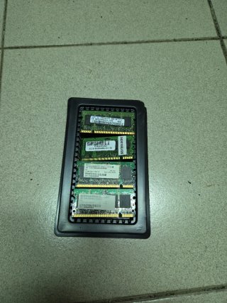 Memória RAM  DDR2 512MB 4x