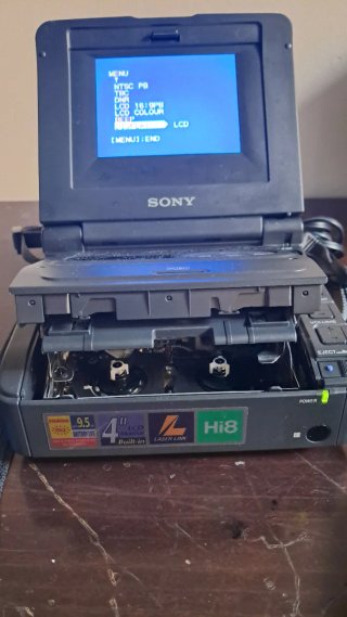 Sony Video Walkman Hi8 GV-A500E