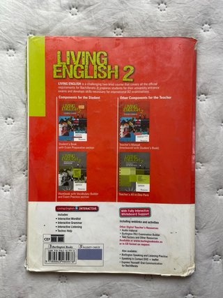Living English 2 Bachillerato. Student's book