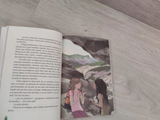 Una mano en la piedra. Malditas matemáticas.