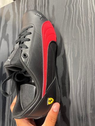 Puma Ferrari Neo Cat Negras y Rojas
