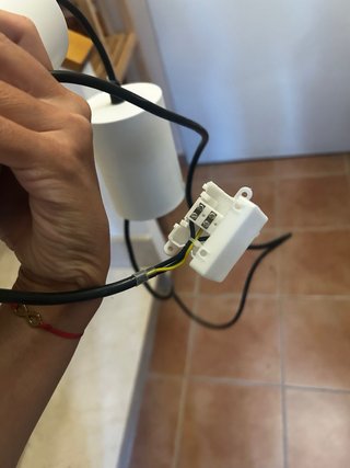 Lámpara colgante blanca metal y plástico