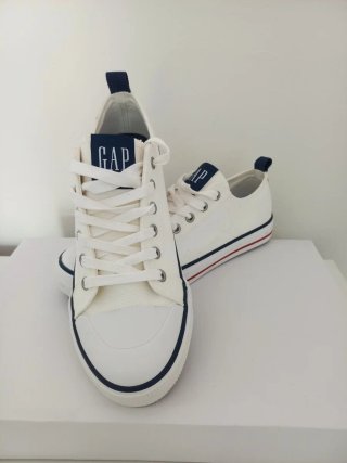 Zapatillas GAP Blancas y Azules