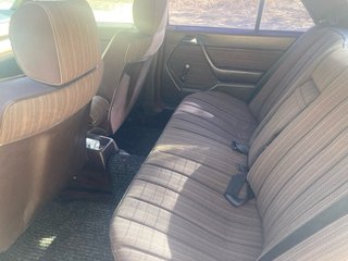 Mercedes-Benz Clase E 1987