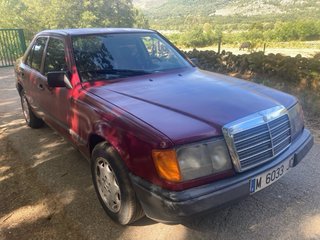 Mercedes-Benz Clase E 1987