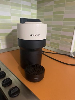 Cafetera Nespresso Vertuo Krups cápsulas