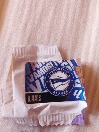 Cromos Liga Chicles (Lamine Yamal, Pape Gueye)