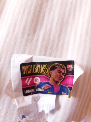 Cromos Liga Chicles (Lamine Yamal, Pape Gueye)