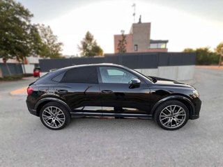 AUDI q3 sportback