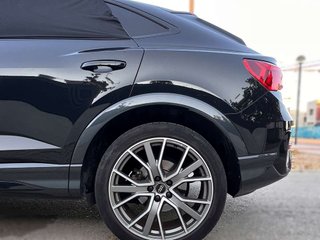 AUDI q3 sportback