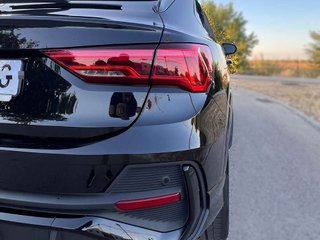 AUDI q3 sportback
