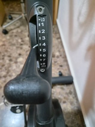 Bicicleta Spinning INXIDE XSEB Negra y Roja