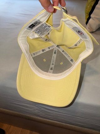 Gorra New Era LA Amarilla ESCUCHO OFERTAS