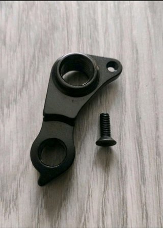 2 Patillas MMR Rakish / Kenta