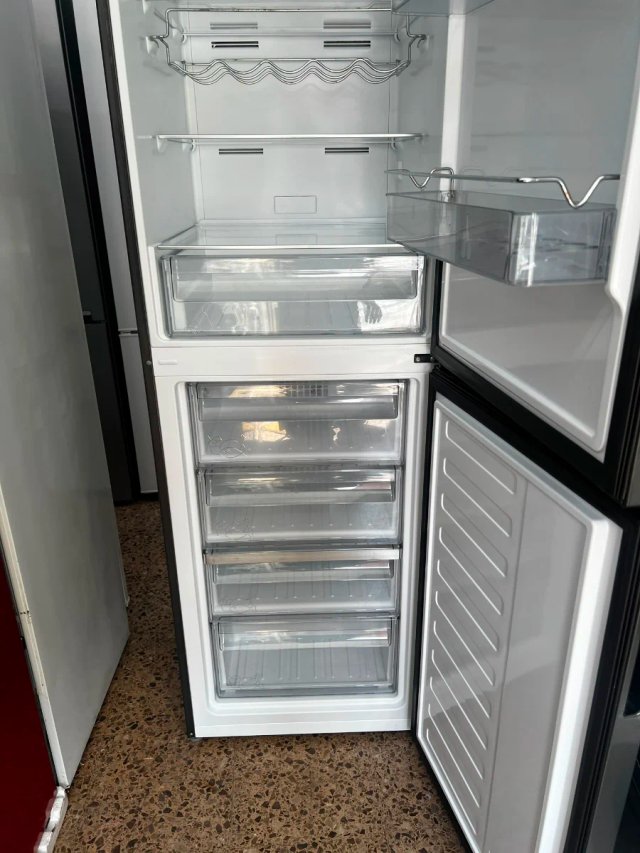Nevera Grundig