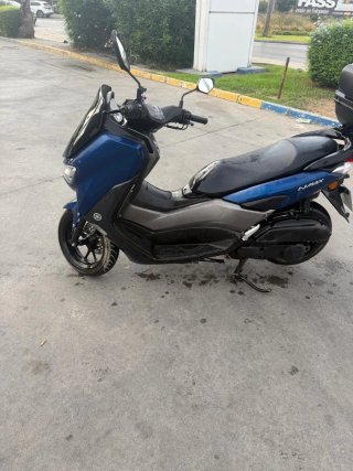Yamaha Nmax 125 Maxi Scooter