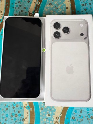 iPhone 17 Pro Max Plata