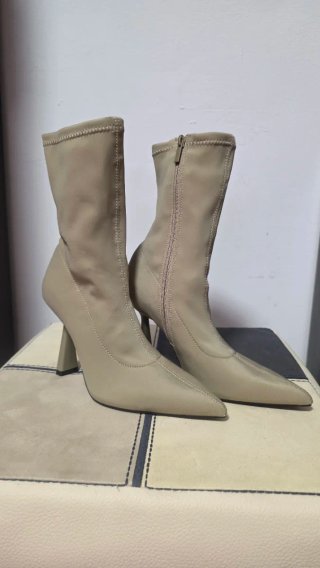 Botines Zara tipo calcetín tacón  Tallas 37.40 .41