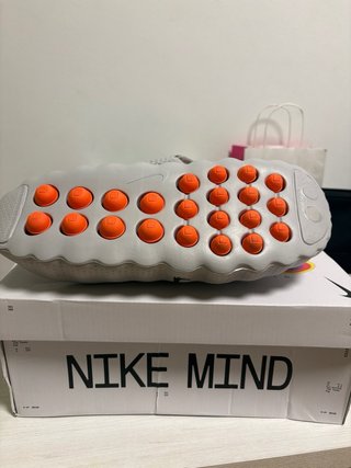 Nike Mind 001 Gris Naranja