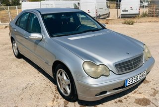 Mercedes-Benz Clase C 2001