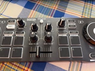 Controlador DJ Hercules