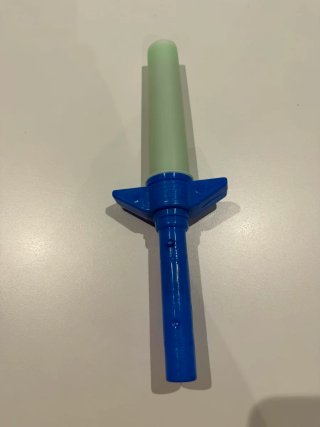 Espada Juguete K-Pop Extensible con luz