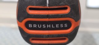 Taladro Percutor Black+Decker 18V Brushless