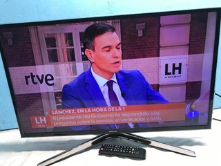 Samsung Smart TV de 42 pulgadas