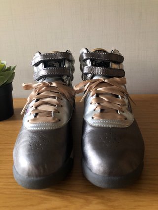 Zapatillas Reebok Freestyle Hi x ROLLAND BERRY