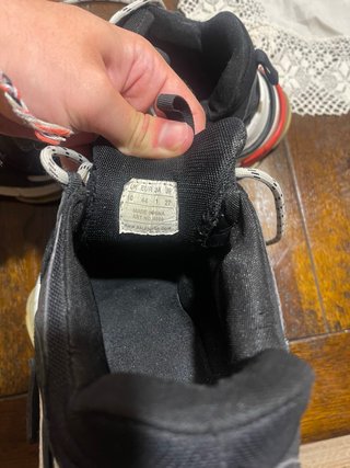 Balenciaga Triple S originales Negras y Rojas