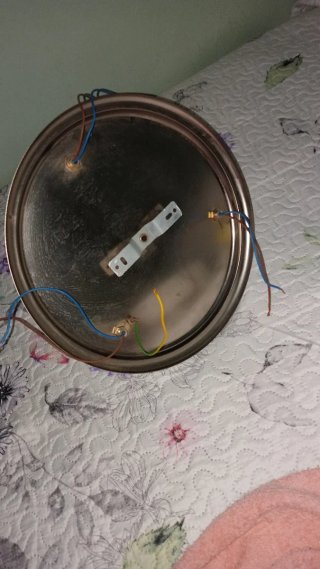 Lámpara de techo con tulipas