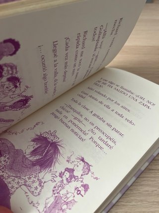 Junie B. Jones de vacaciones y capitana de su clas