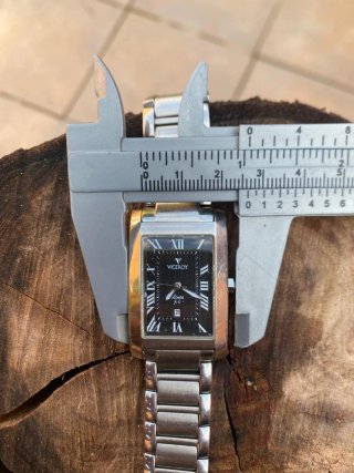 Reloj Viceroy Línea J.I. Negro y Plateado
