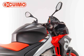 APRILIA TUONO 660