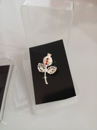 Broche Plata Granada