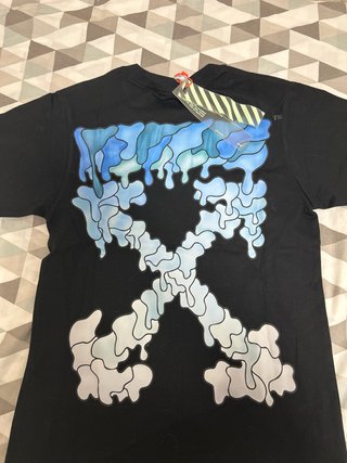 Camiseta Off-White “Hands” Logo - Negra - Talla S