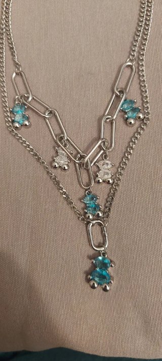 Collar de osos con abalorios