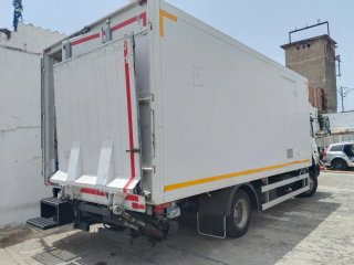Camión Mercedes 814
