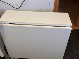 Mesa abatible cocina blanca con cajones