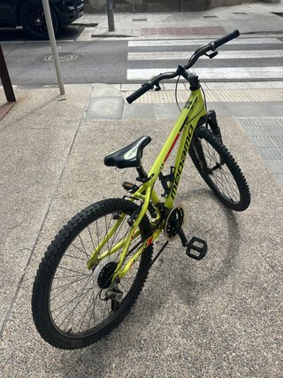 Bicicleta MEGAMO 24 Muy buena