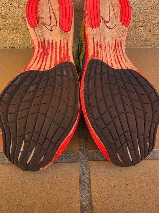 Nike ZoomX Vaporfly Next% 2 Talla 44 Usadas