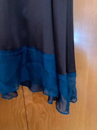Vestido de seda T.42 negro y azul. 100% seda. T.42
