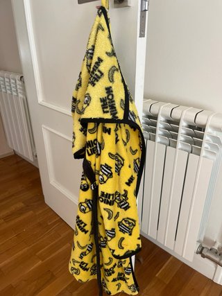 Bata Minions Amarilla Talla Única