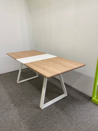 OFERTÓN Mesa madera extensible patas blancas