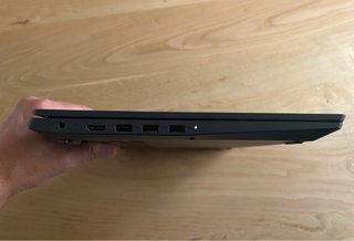Ordenador portátil Lenovo V15 en perfecto estado