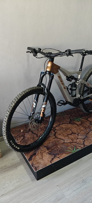 Bicicleta BH iLynx+ SL Trail 8.4